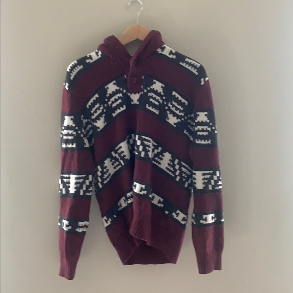 American Eagle Sweater